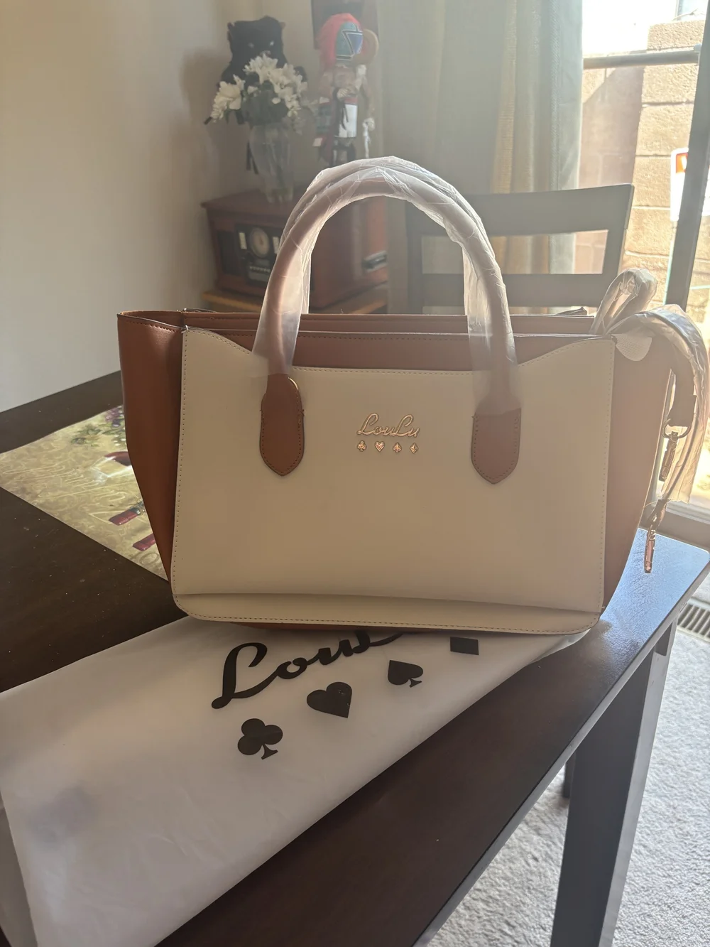 Lulu's Two-Tone White and Brown Tote Bag